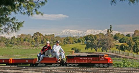 All Aboard The Delightful 1.25-Mile Train Ride In Southern California You Never Knew Existed