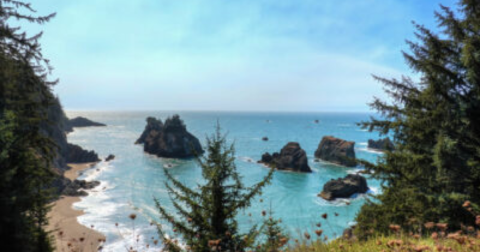 This Secluded Beach In Oregon Might Just Be Your New Favorite Swimming Spot