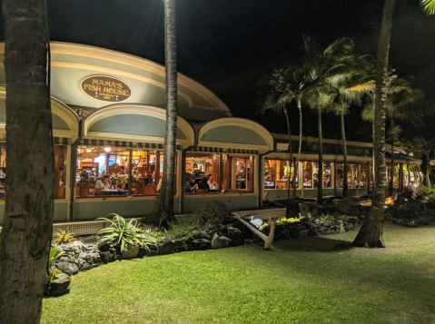 These 7 Hawaii Coast Seafood Restaurants Are Worth A Visit From Any Part Of The State