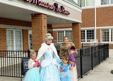 Have Tea In Cinderella's Carriage At The Macaron Tea Room And Bakery In Ohio
