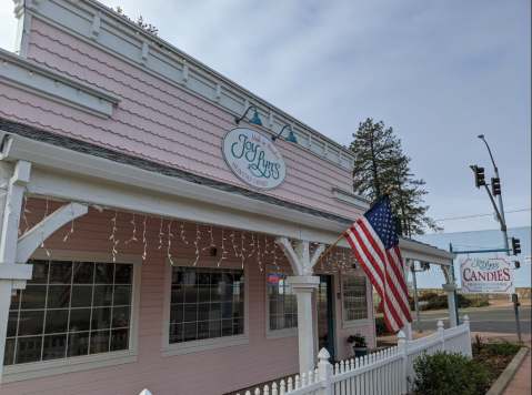 Joy Lyn's Candies Is A Sweet Little Candy Shop In The Small Town Of Paradise In Northern California