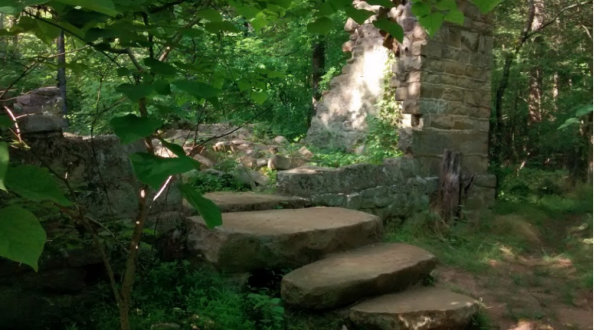 Take This 1.8-Mile Hike Through The Woods To Discover The Ruins Of An Old Rock House In North Carolina