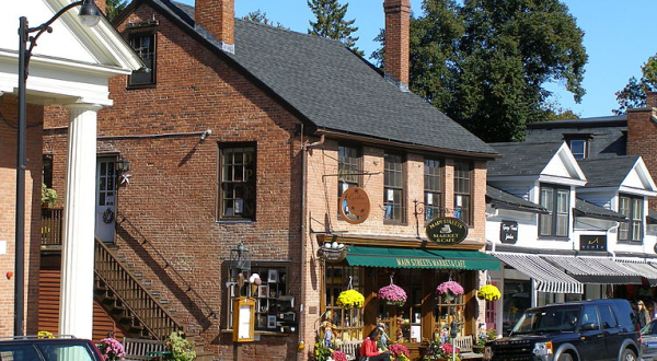 Concord Is A Small Town In Massachusetts That Offers Plenty Of Peace And Quiet