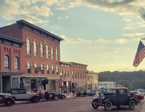 One Of The Most Unique Towns In America, Mount Carroll Is Perfect For A Day Trip In Illinois