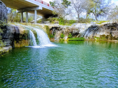 Tonkawa Falls Is A Pristine Oasis Hiding In An Unassuming City Park In Texas