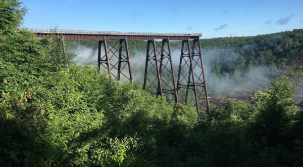 The Bridge Hike In Pennsylvania That Will Make Your Stomach Drop