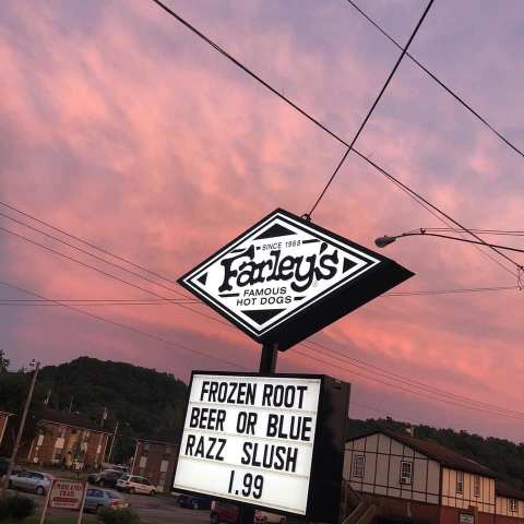 With Great Prices And Award-Winning Food, Farley's Famous Hot Dogs In West Virginia Is A Local Favorite