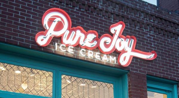 The Ice Cream Parlor In Arkansas That’s So Worth Waiting In Line For