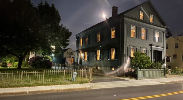 Stay At A B&B Where One Of The Most Famous Murders In Massachusetts Occurred
