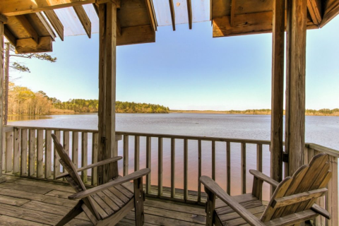 Mississippi's Best Kept Camping Secret Is This Waterfront Spot With More Than 100 Glorious Campsites