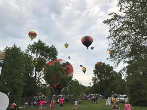 Spend The Day At The Centralia Balloon Fest Hot Air Balloon Festival In Illinois For A Uniquely Colorful Experience