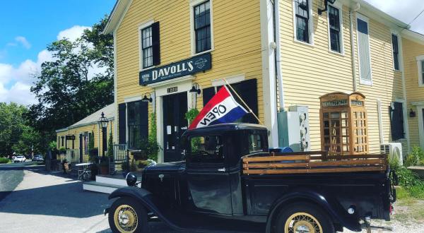 A Trip To One Of The Oldest General Stores In Massachusetts Is Like Stepping Back In Time