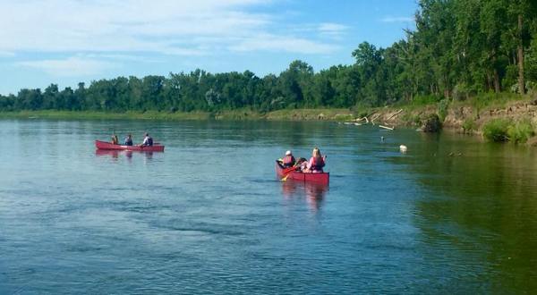 Rent A Canoe And Paddle Through Beautiful Sights At These 6 Parks In North Dakota