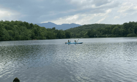 The Best Kayaking Lake In North Carolina Is One You May Never Have Heard Of