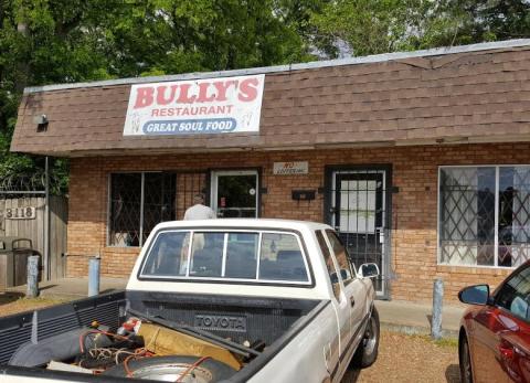 A Tiny Hole-In-The-Wall, Bully's Restaurant In Mississippi Is Known Nationwide For Its Down-Home Soul Food