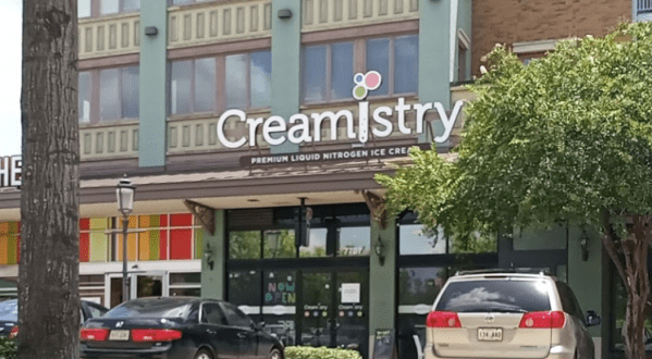 Made To Order Using Liquid Nitrogen, The Ice Cream At Creamistry In Louisiana Is one Of A Kind