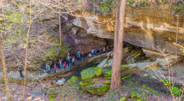 Walk Straight Through A Mountain On This Arkansas Cavern Tour       