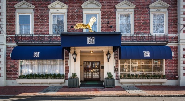 The Historic Hawthorne Hotel In Massachusetts Is Notoriously Haunted And We Dare You To Spend The Night