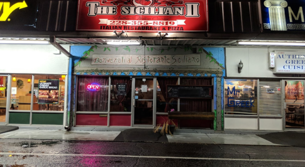 The Sicilian II Is The Best Old School Italian Restaurant In Mississippi     