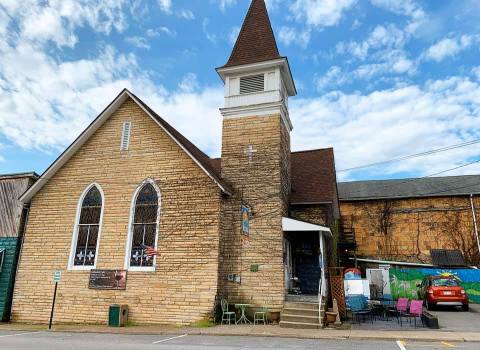 Don't Miss Cathedral Cafe, A Unique, Hippie-Themed Coffee Shop In An Old West Virginia Church