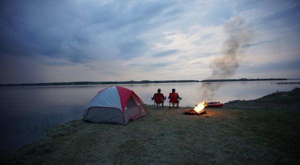 North Dakota’s Best Kept Camping Secret Is This Waterfront Spot With More Than 200 Glorious Campsites