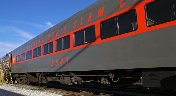 This Train Car In Rhode Island Is Actually A Restaurant And You Need To Visit