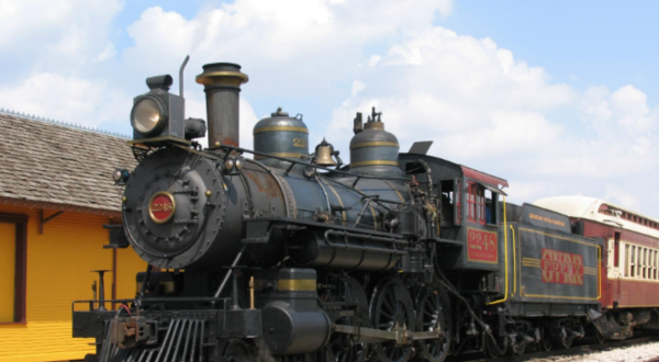 5 Incredible Texas Day Trips You Can Take By Train