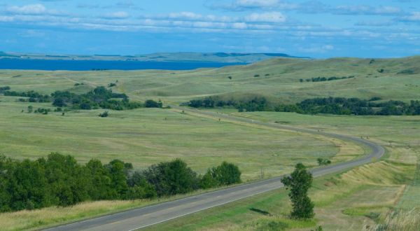 The 8 Best Backroads In North Dakota For A Long Scenic Drive