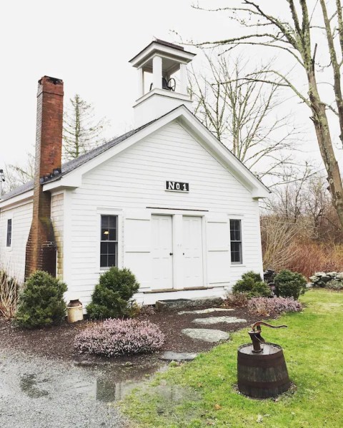 This Old Schoolhouse In Tiverton Rhode Island Is Actually An Airbnb