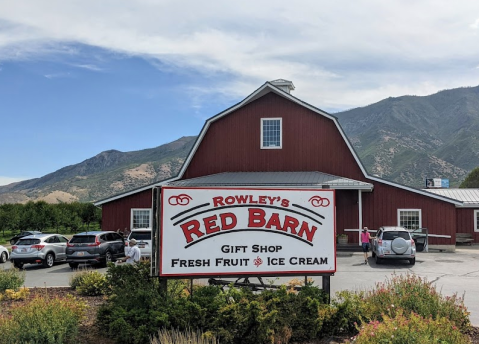 This Big Red Barn In Utah Has Summertime Treats Galore