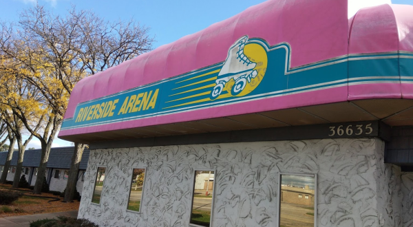 Timeless Fun Awaits At Riverside Arena, A Michigan Roller Rink That’s Been Around Since 1940
