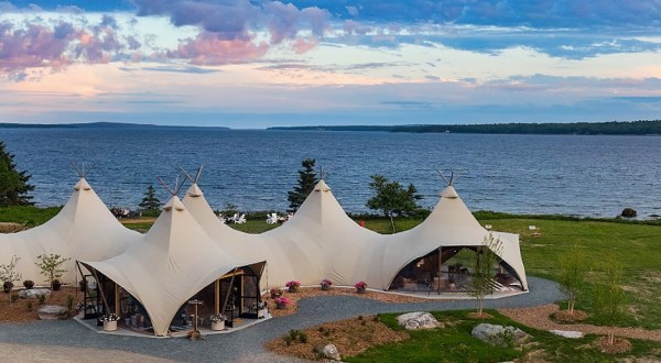 Under Canvas Acadia On The Downeast Coast In Maine Lets You Glamp In Style