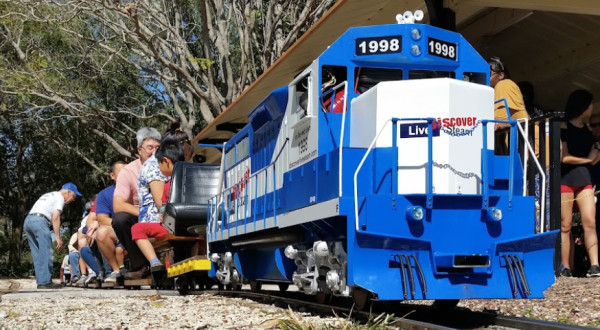 There’s A Little-Known, Fascinating Train Park In Florida And You’ll Want To Visit