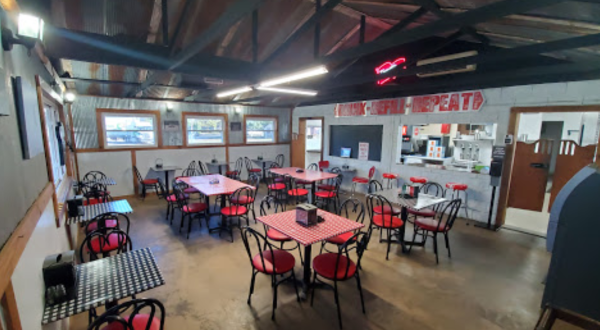 Visit Hwy 270 Grill For Some Of The Best Home Cooking And Hospitality In Arkansas