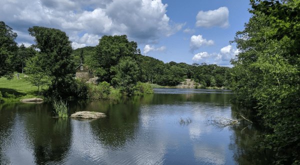 Explore A Rock Cave And Hike Past A Lake On This Moderate New Jersey Trail