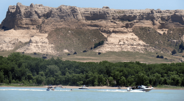One Of Wyoming’s Smallest Parks Is A Great Day Trip Destination For Nature Lovers