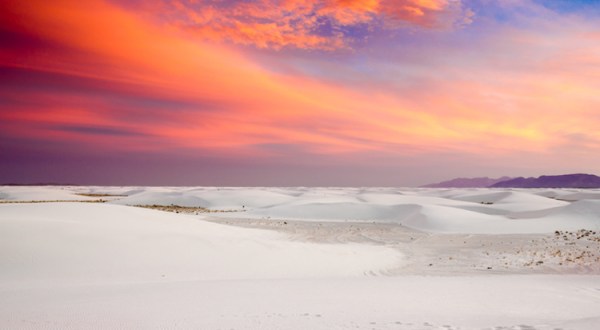 Named One Of The Best Places to Savor Sunsets, White Sands National Park In New Mexico Is Mesmerizing