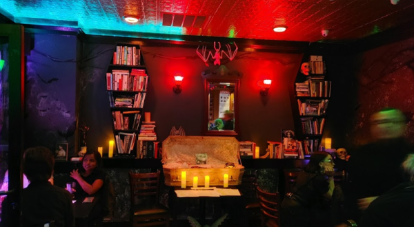 A Horror-Themed Bar With Scary Good Drinks, The Merry Shelley In New York Is A Must-Visit
