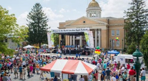 Celebrate The Sweetest Harvest Of The Year At The North Carolina Apple Festival