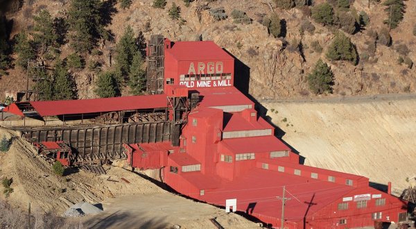 Explore An Old Gold Mine 1,800-Feet Below The Surface On This Can’t Miss Tour In Colorado