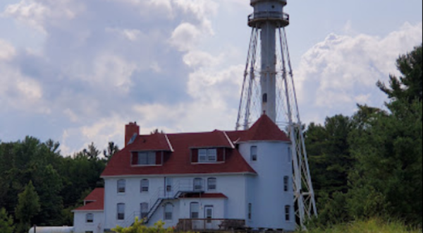Pedal Past Dramatic Sand Dunes To A Picture-Perfect Lighthouse On The Rawley Point Recreational Trail In Wisconsin