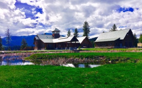 Relax And Unwind At This Perfectly Peaceful Montana Lodge