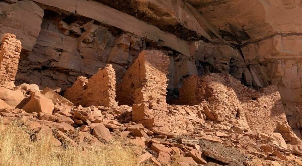 A Mysterious Woodland Trail In Arizona Will Take You To The Original Sinagua Ruins