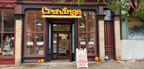 From Sea Salt Chocolate To Dill Pickle, The Flavors Are Bold At Cravings Gourmet Popcorn In Michigan