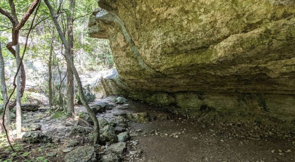 The One-Of-A-Kind Trail In Texas With A Hidden Cave And Turquoise Pond Is Quite The Hike