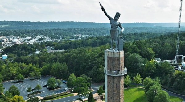 The World’s Largest Cast-Iron Statue Is Right Here In Alabama And You’ll Want To Visit