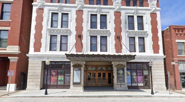 The Landers Theatre Might Be The Most Haunted Place In Missouri