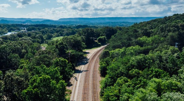 Ride The Amtrak Through Virginia’s Stunning Roanoke Valley For Just $11