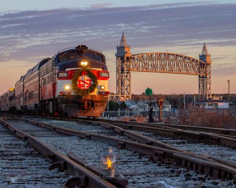 The Polar Express Train Ride In Massachusetts Is Scenic And Fun For The Whole Family