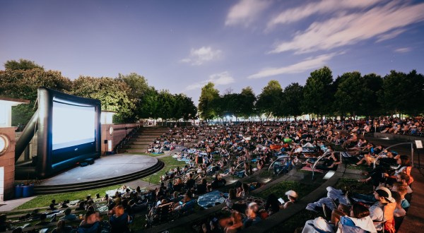 Watch Your Favorite Movies Outside At Nashville’s Iconic Bicentennial Park With Nightlight 615
